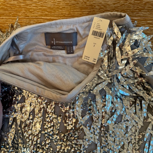 NWT ANTHROPOLOGIE Silver Sequin Fringed Midi Skirt, Size 2 - Picture 3 of 3